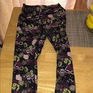 full length lululemon leggings! Worn twice